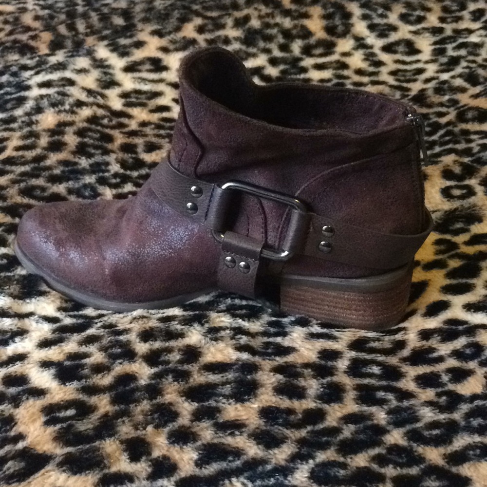 Not rated brown ankle boots